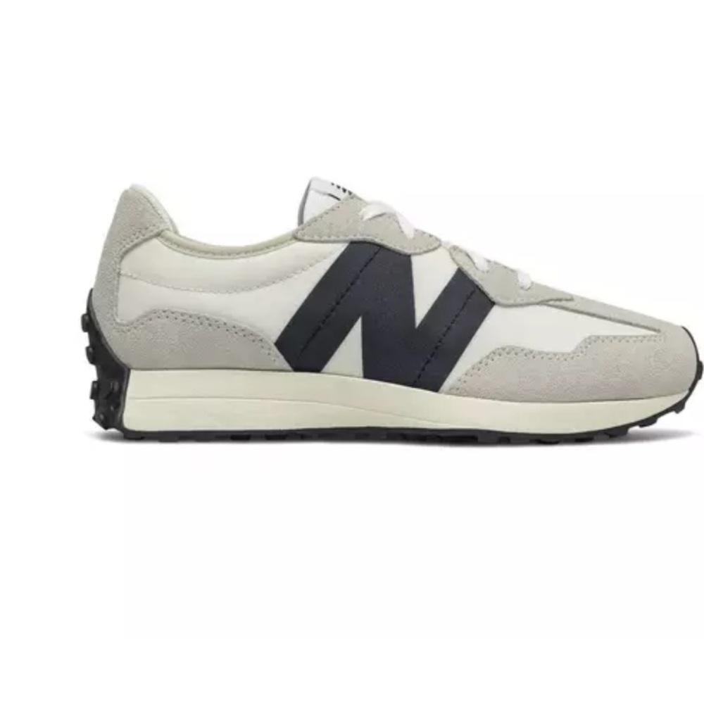 New Balance 327 - Women’s Size 7